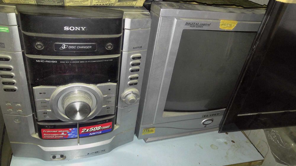 Телевизор LG 34-51- 71 см