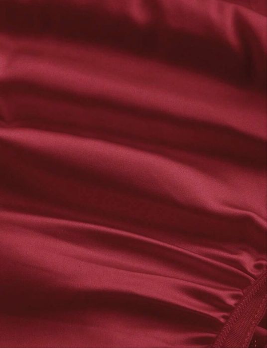 Червен официален сатенен потник