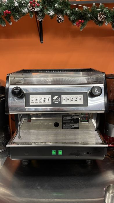 Кофемашина la pavoni