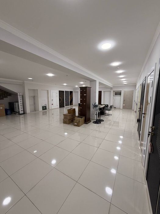 Noturar bino ijaraga beriladi umumiy 640 kv.m