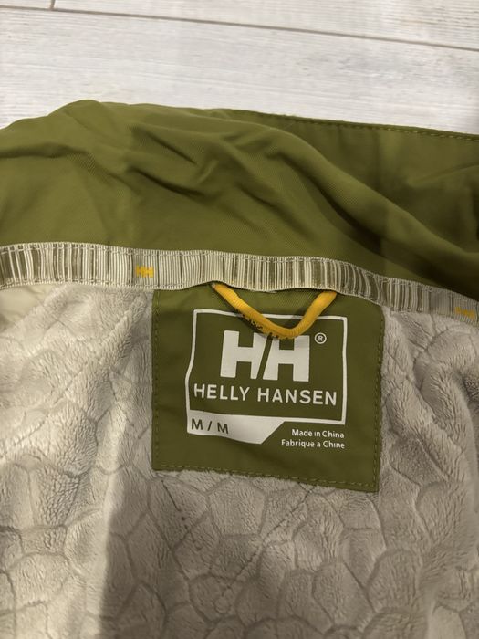 Яке Helly Hansen