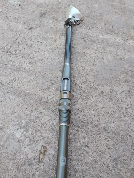 Vând lansete pescuit