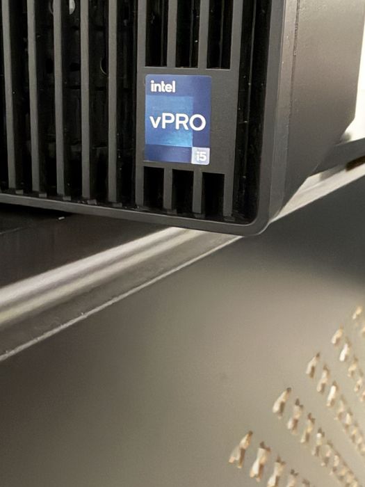 Desktop PC DELL Pro Tower Intel VPro , model 2025 , nou!