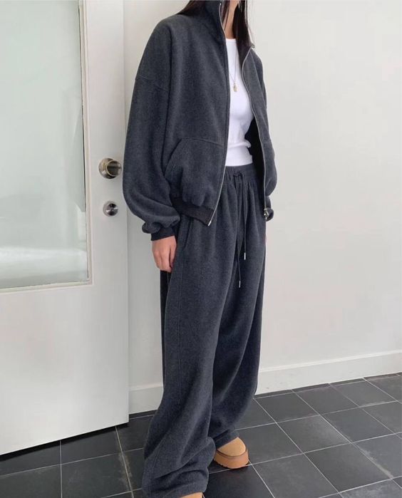 Новый флисовый костюм