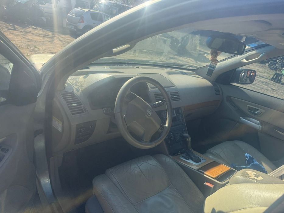 Vand volvo xc90 fara acte