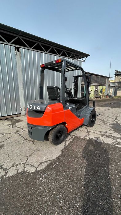 Продам Вилочный погрузчик (кара)