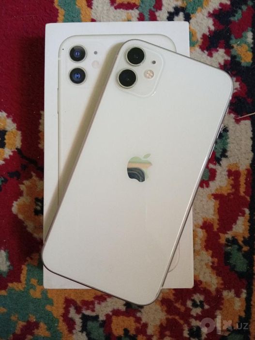 Iphone 11 sotiladi.