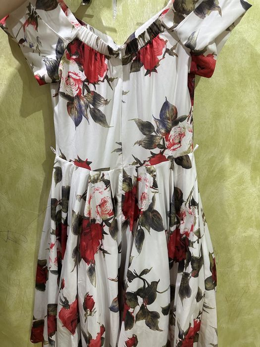 Платье Ретро