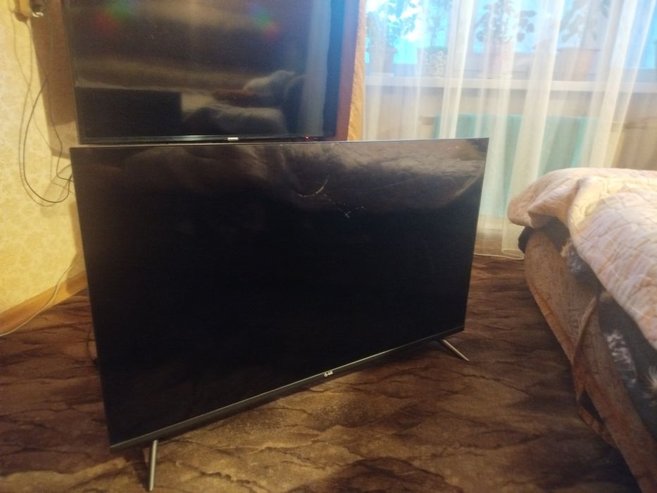 Продам телевизор lG