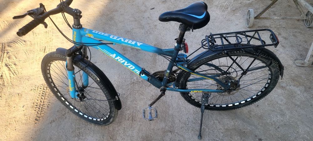 Velasipedlar sotiladi