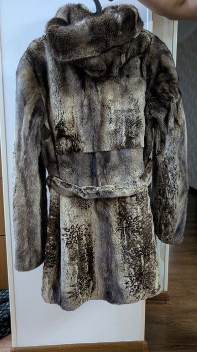 Норковая шуба ( стриженая)