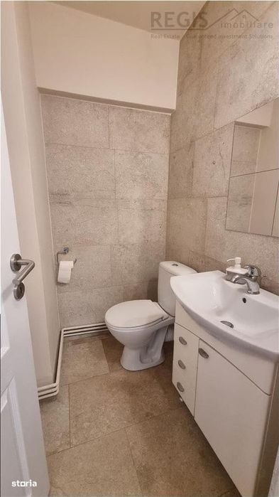 Apartament de 3 camere zona Racadau