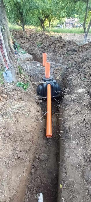 Услуги със самосвал и малка земекопна техника