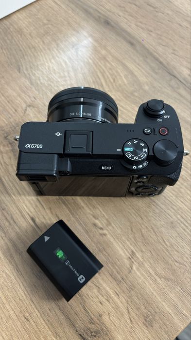 Sony A6700 kit 16-50mm