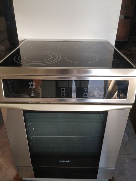 Электрическая плита Gorenje schott ceran