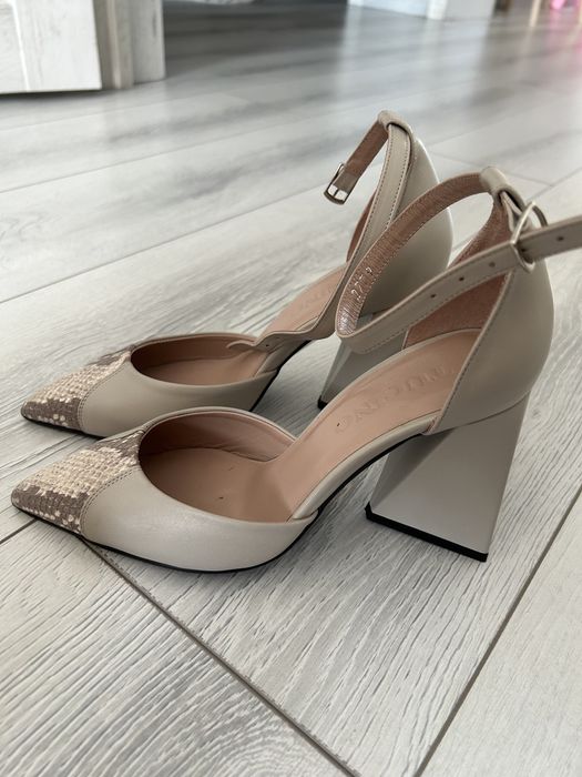 Продам туфли новые