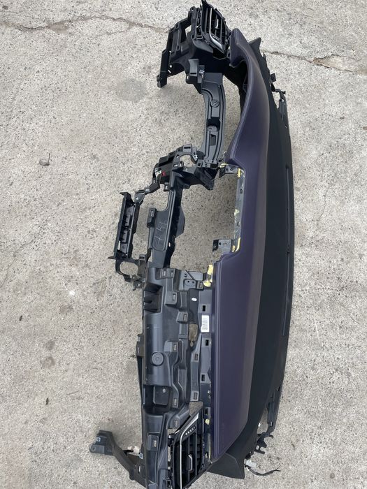 Табло е еърбег Тойота Ц-ХР (tablo Toyota C-HR)