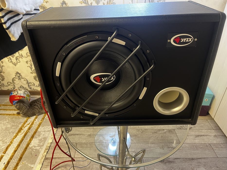 Продам Сабвуфер. Syzx.