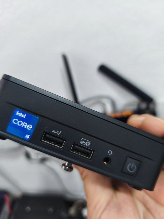 Ediție limitată "mini PC i5-1340P", "NUC 13" sau "mini PC 32GB 2TB