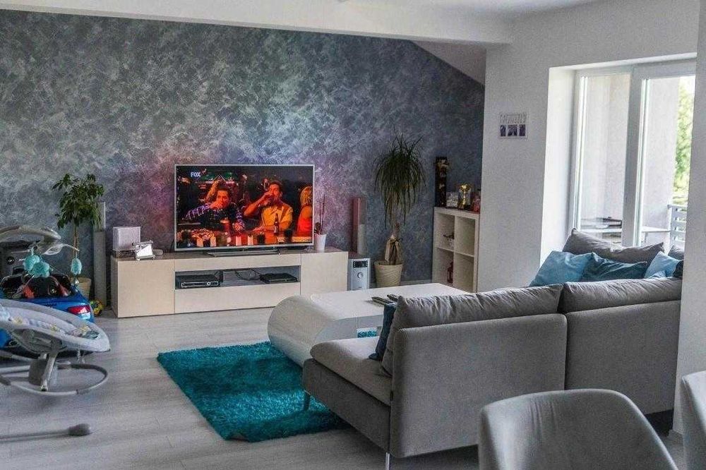 Дава се под наем Двустаен апартамент в Бургас, Лазур - 57 кв.м за 153 € - Снимка #1