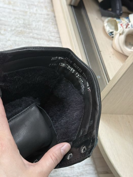 Продам берцы новые