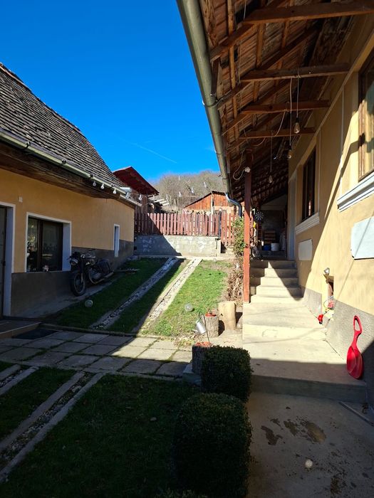 Casa de vânzare în Saschiz, Mureș