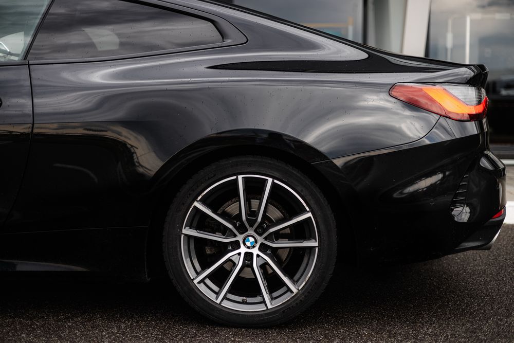 BMW 4 Series 2022 — imagine 4