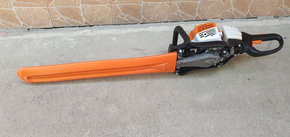 Foarfeca stihl HS 82 T.