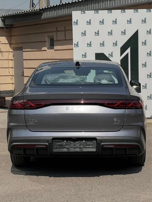 2000км запас хода BYD Qin L