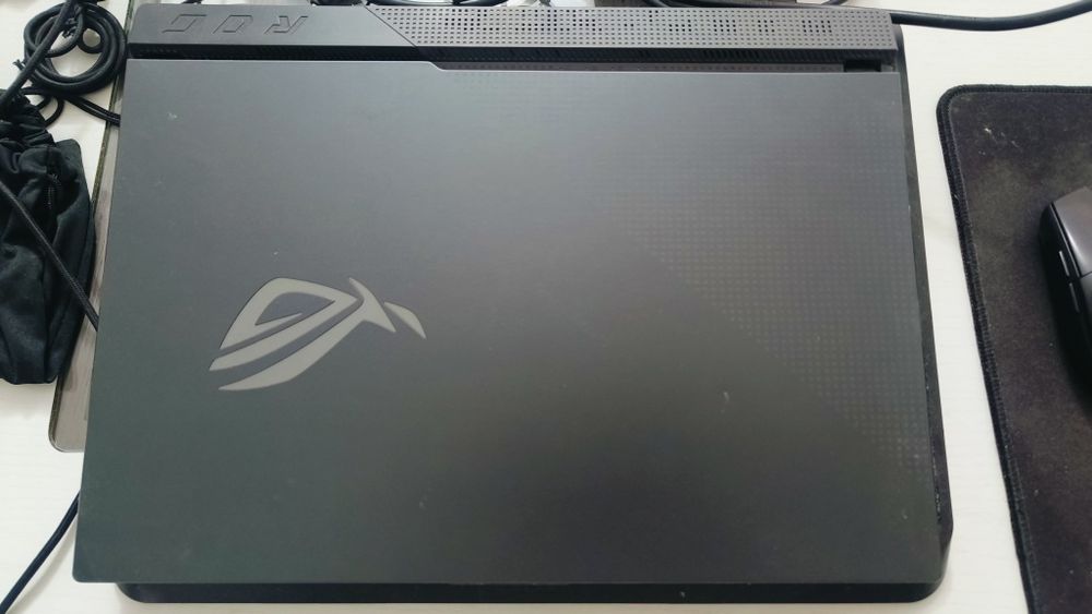 Ноутбук ASUS ROG Strix G15 G513QM-HF392