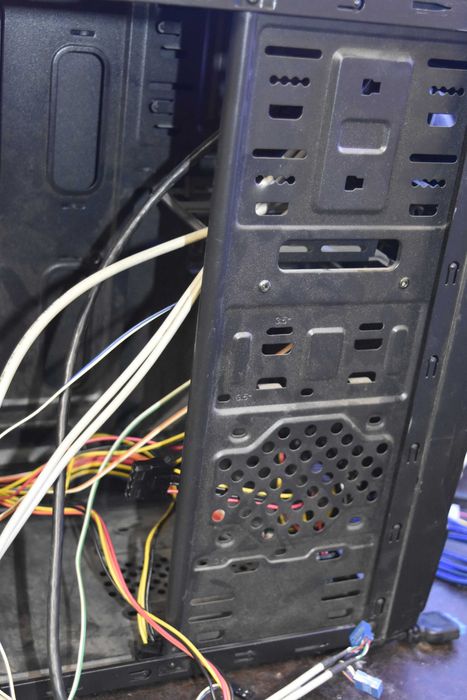 Кутия и 420 вата захранване - DaoTech + ISO 480