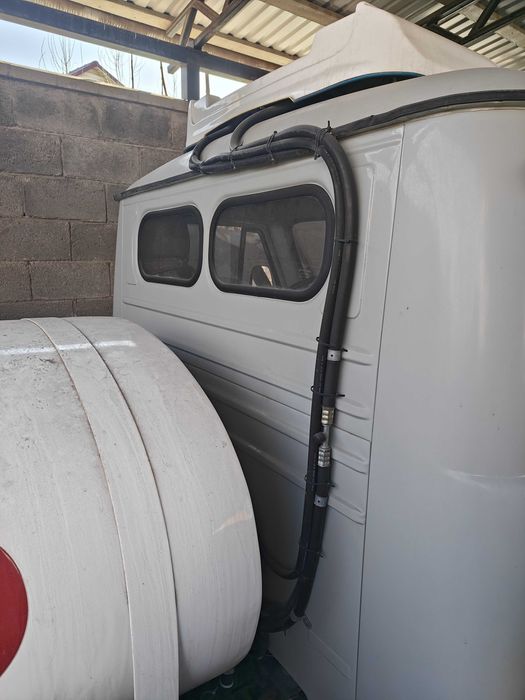 Молоковоз УАЗ  с охладителем