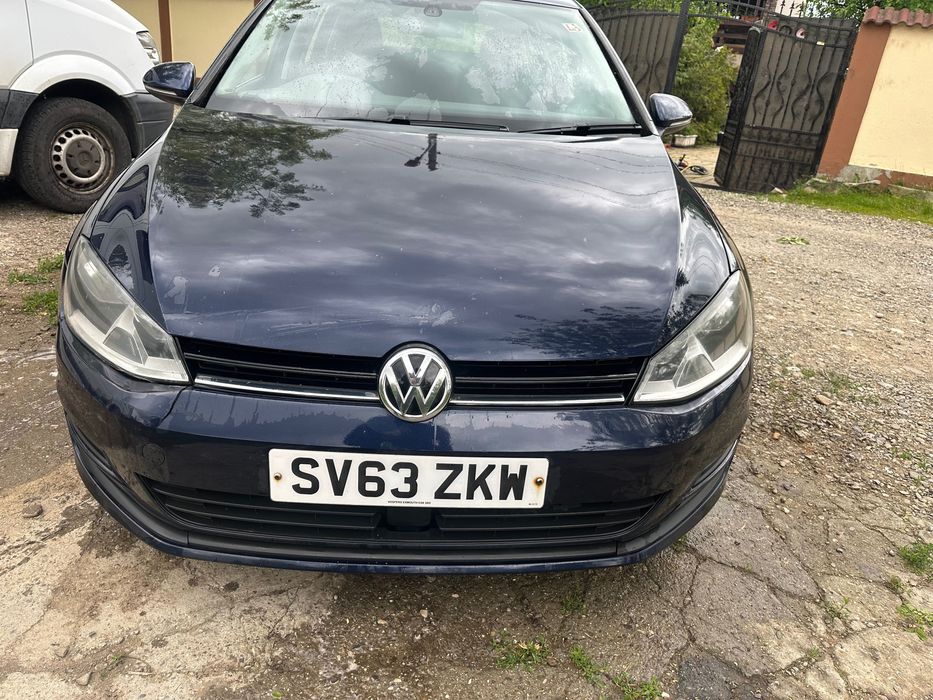 VW Golf 7 2.0tdi 150cp Distronic stare perfectă  Volan dreapta