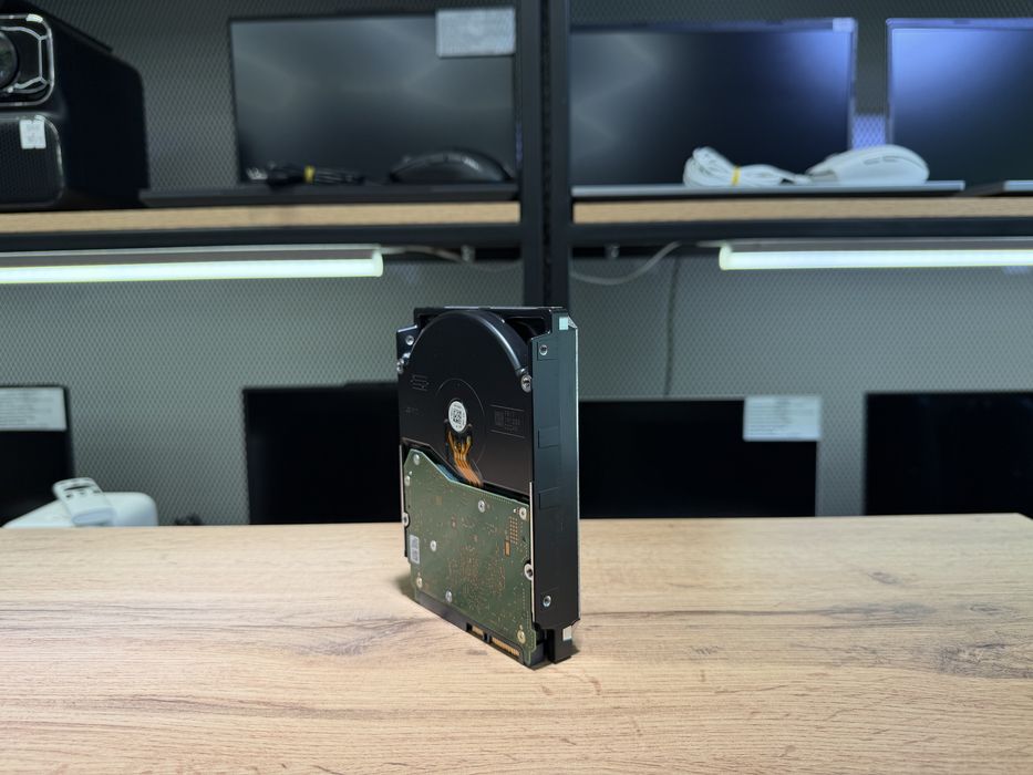 Новый жесткий диск HDD 14 TB, 2041/A10