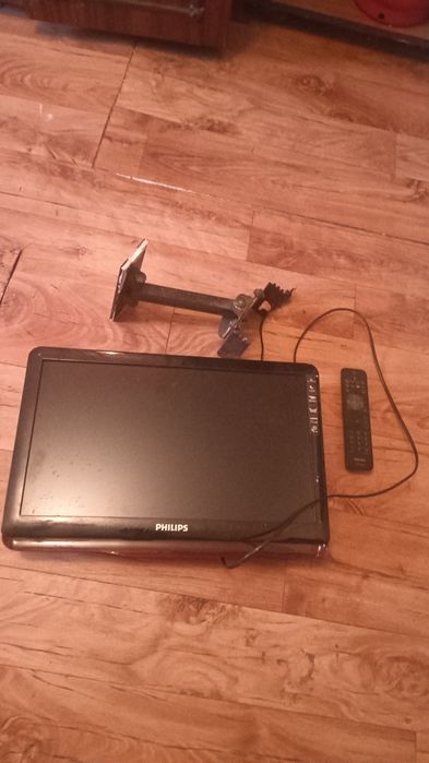 Телевизор бу настенный