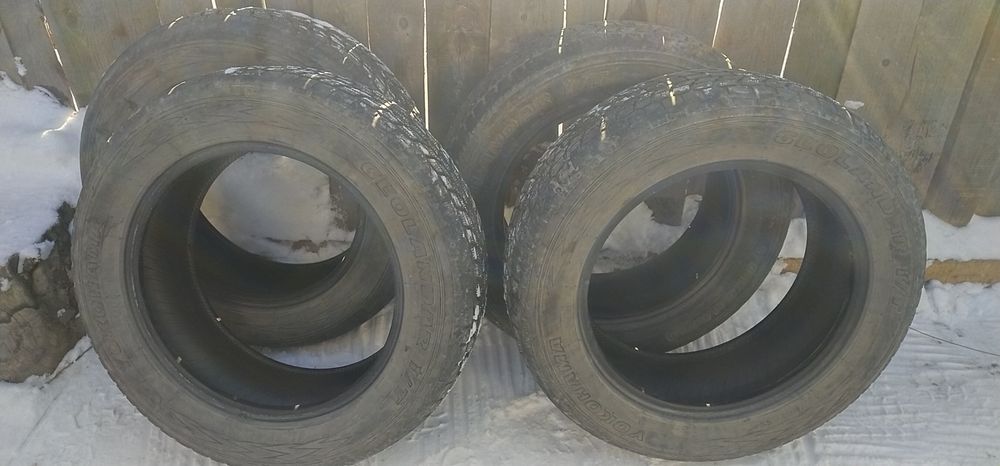 Продам внесезонные шины