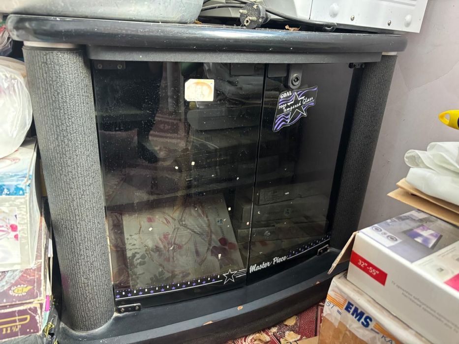 Подставка под ТВ