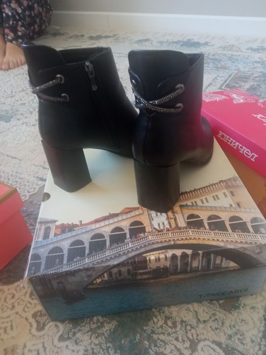 Продам полусапожки