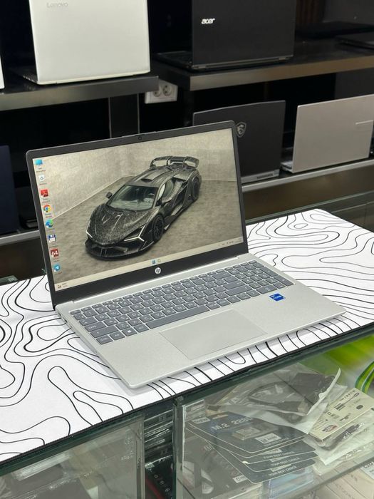 Hp laptop i5-13 avlod