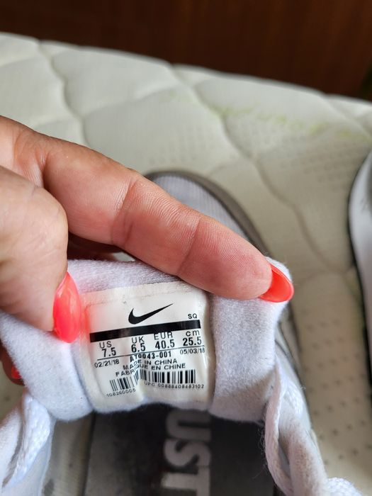 Маратонки Nike air