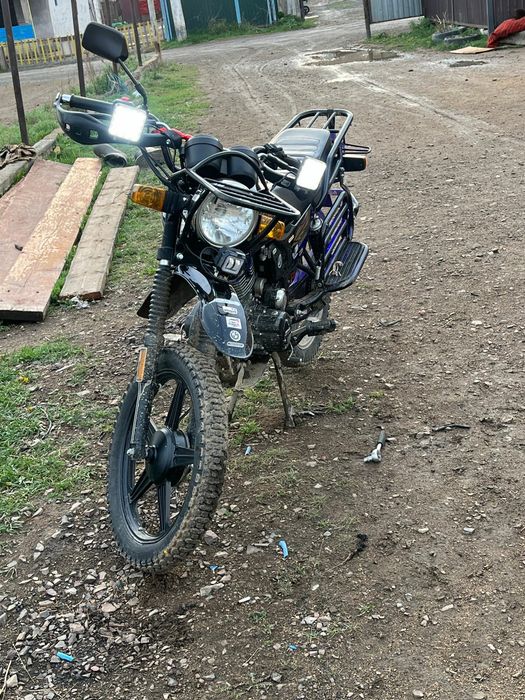 Suzuki gsx 200cc