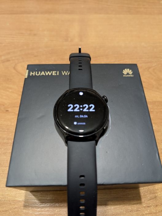 Часы Huawei watch 4