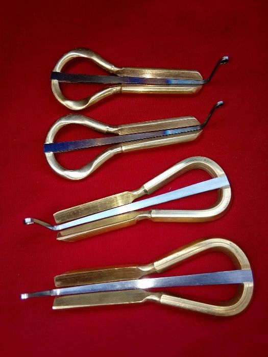 Дръмба, дръмбой, бръмбазък, варган, комуз, jew's-harp