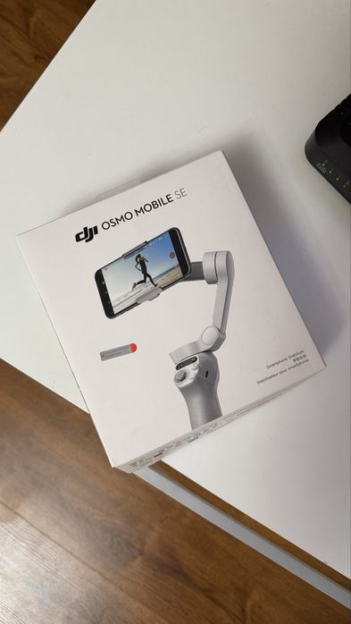 Электронный стабилизатор DJI Osmo Mobile SE