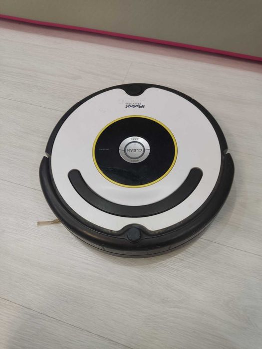 Прахосмукачка робот Roomba