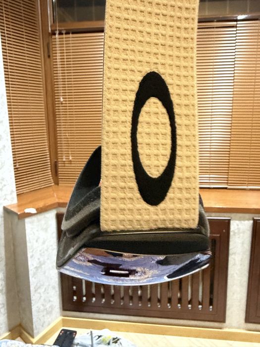 Горнолыжная маска Oakley Flight Deck , новая, с кейсом