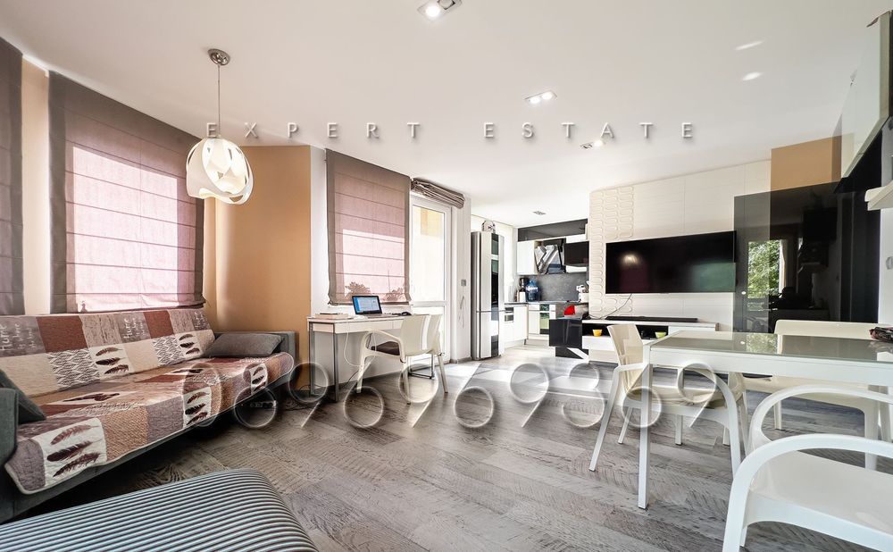 Продава се Тристаен апартамент в Варна, Трошево - 93 кв.м за 1666 €/кв.м - Снимка #1