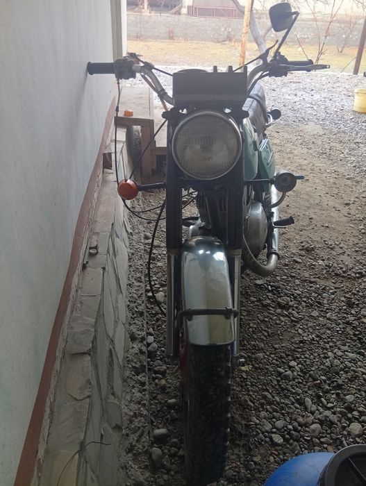 Mototsikl IJ planeta 4 sotiladi tex pasporti bor manzil G'ijduvon