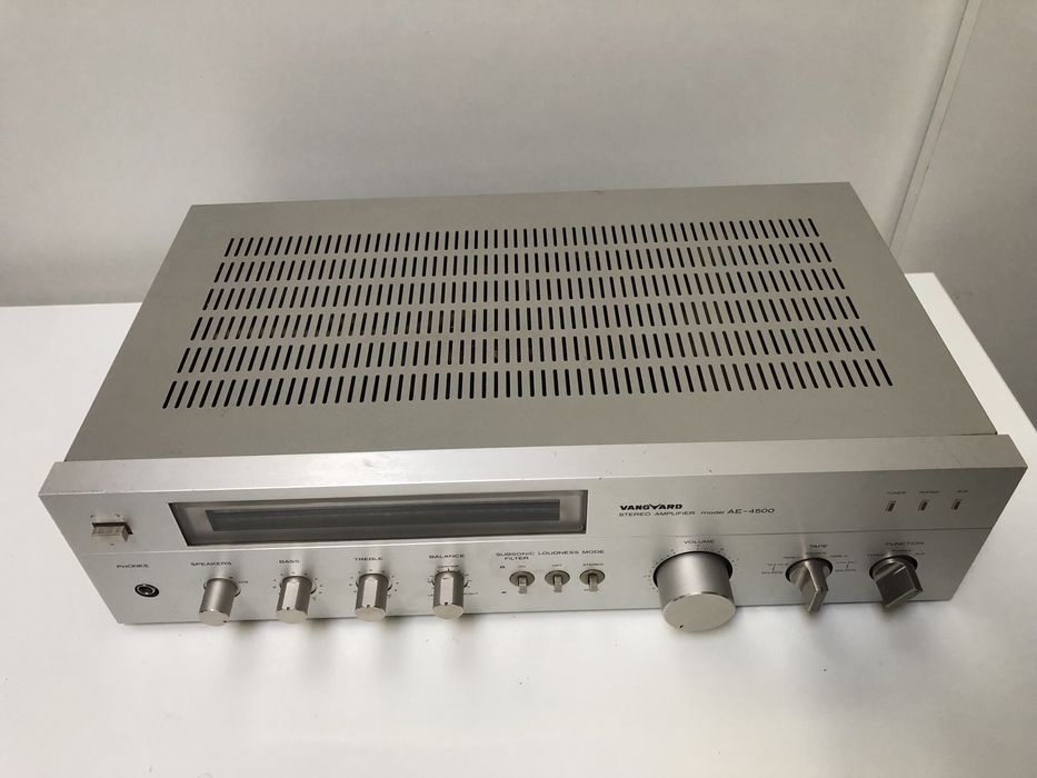 Vanguard AE 4500 / Hitachi HA 4500