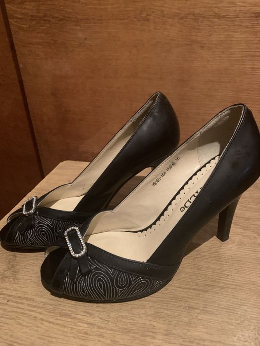 Продам женская обувь